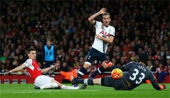 靠触觉和听 靠触觉和听